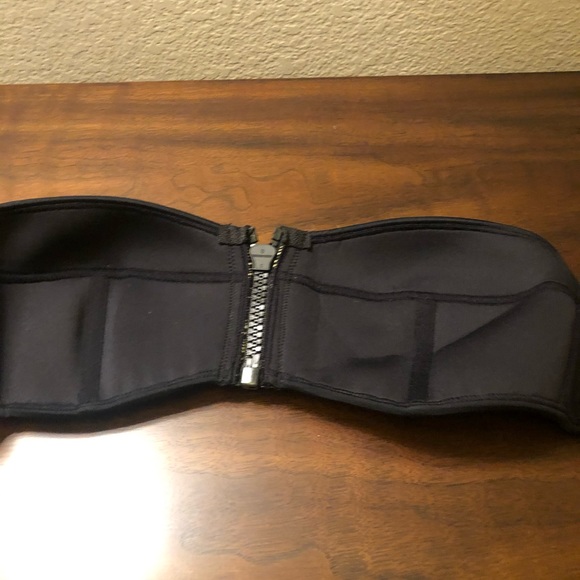 Triangl Swimsuit - Picture 9 of 15